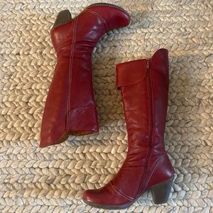 Yokono Red leather boots 6.5
